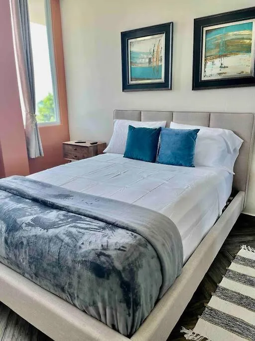 Glo'S Ocean View Apartment Fajardo